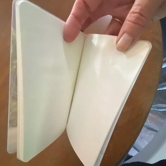 New/unused luggage tag and notebook from Wilco’s Sky Blue Sky festival NWOT - Picture 6 of 9